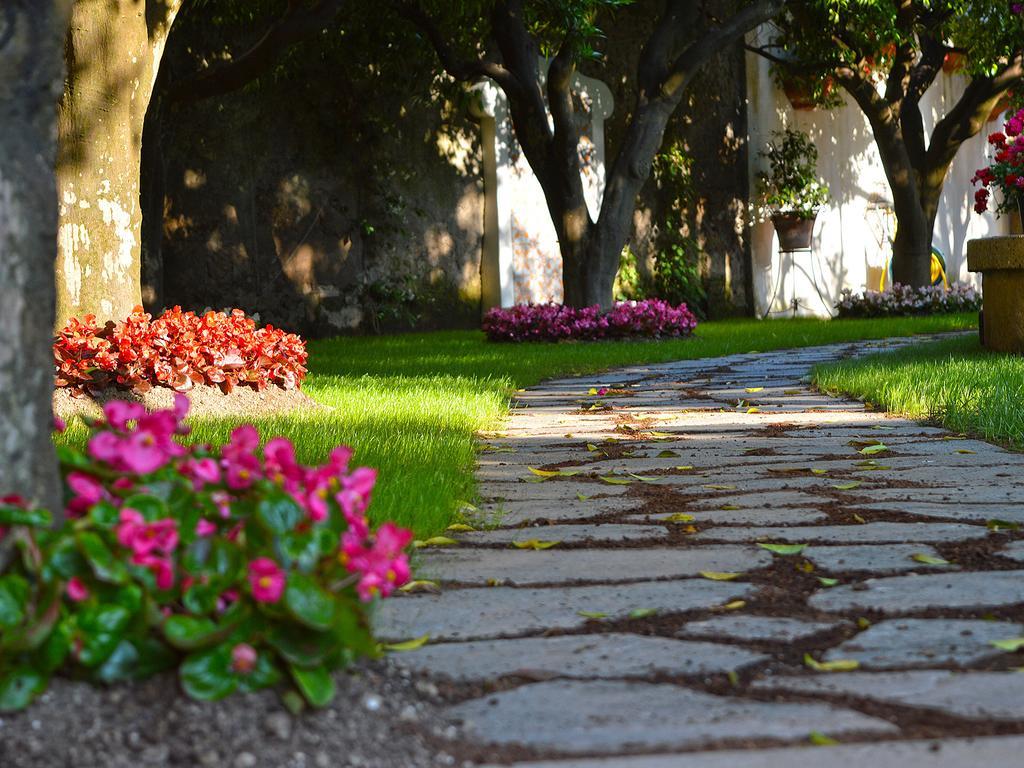 The Secret Garden Relais Hotel Piano di Sorrento Bagian luar foto